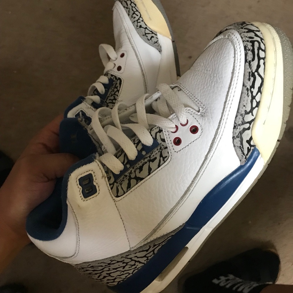 Air Jordan 3 True Blues (Sz. 5)
